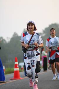 BIB: 565, 6116
                            <button type="button" onclick="openModal(6349017)" class="btn btn-primary btn-sm float-right btn-popup" data-toggle="modal" data-target=".modal-high-quality">
                        <i class="fas fa-shopping-cart"></i> Add to Cart
                    </button>
                                            <button type="button" onclick="isThisMe(6349017, true)" class="btn btn-success btn-sm float-right btn-popup btn-isme hidden" data-toggle="tooltip" data-placement="bottom" title="นี่คือรูปของคุณใช่ไหม คลิกที่นี่เพื่อเอาเข้าอัลบั้ม">
                        <i class="fas fa-plus"></i> Add to album
                    </button>
                    <button type="button" onclick="isThisMe(6349017, false)" class="btn btn-warning btn-sm float-right btn-popup btn-isnotme hidden">
                        <i class="fas fa-ban"></i> Remove from album
                    </button>