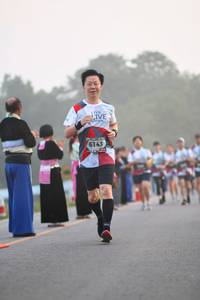 BIB: 6143
                            <button type="button" onclick="openModal(6347134)" class="btn btn-primary btn-sm float-right btn-popup" data-toggle="modal" data-target=".modal-high-quality">
                        <i class="fas fa-shopping-cart"></i> Add to Cart
                    </button>
                                            <button type="button" onclick="isThisMe(6347134, true)" class="btn btn-success btn-sm float-right btn-popup btn-isme hidden" data-toggle="tooltip" data-placement="bottom" title="นี่คือรูปของคุณใช่ไหม คลิกที่นี่เพื่อเอาเข้าอัลบั้ม">
                        <i class="fas fa-plus"></i> Add to album
                    </button>
                    <button type="button" onclick="isThisMe(6347134, false)" class="btn btn-warning btn-sm float-right btn-popup btn-isnotme hidden">
                        <i class="fas fa-ban"></i> Remove from album
                    </button>