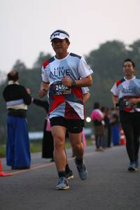 BIB: 249
                            <button type="button" onclick="openModal(6346105)" class="btn btn-primary btn-sm float-right btn-popup" data-toggle="modal" data-target=".modal-high-quality">
                        <i class="fas fa-shopping-cart"></i> Add to Cart
                    </button>
                                            <button type="button" onclick="isThisMe(6346105, true)" class="btn btn-success btn-sm float-right btn-popup btn-isme hidden" data-toggle="tooltip" data-placement="bottom" title="นี่คือรูปของคุณใช่ไหม คลิกที่นี่เพื่อเอาเข้าอัลบั้ม">
                        <i class="fas fa-plus"></i> Add to album
                    </button>
                    <button type="button" onclick="isThisMe(6346105, false)" class="btn btn-warning btn-sm float-right btn-popup btn-isnotme hidden">
                        <i class="fas fa-ban"></i> Remove from album
                    </button>