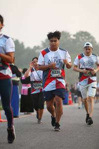 BIB: 6226, 6324
                            <button type="button" onclick="openModal(6349429)" class="btn btn-primary btn-sm float-right btn-popup" data-toggle="modal" data-target=".modal-high-quality">
                        <i class="fas fa-shopping-cart"></i> Add to Cart
                    </button>
                                            <button type="button" onclick="isThisMe(6349429, true)" class="btn btn-success btn-sm float-right btn-popup btn-isme hidden" data-toggle="tooltip" data-placement="bottom" title="นี่คือรูปของคุณใช่ไหม คลิกที่นี่เพื่อเอาเข้าอัลบั้ม">
                        <i class="fas fa-plus"></i> Add to album
                    </button>
                    <button type="button" onclick="isThisMe(6349429, false)" class="btn btn-warning btn-sm float-right btn-popup btn-isnotme hidden">
                        <i class="fas fa-ban"></i> Remove from album
                    </button>