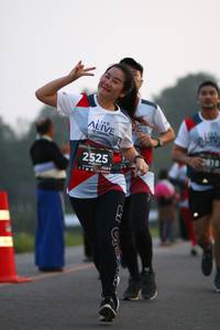 BIB: 818, 2525, 128
                            <button type="button" onclick="openModal(6346234)" class="btn btn-primary btn-sm float-right btn-popup" data-toggle="modal" data-target=".modal-high-quality">
                        <i class="fas fa-shopping-cart"></i> Add to Cart
                    </button>
                                            <button type="button" onclick="isThisMe(6346234, true)" class="btn btn-success btn-sm float-right btn-popup btn-isme hidden" data-toggle="tooltip" data-placement="bottom" title="นี่คือรูปของคุณใช่ไหม คลิกที่นี่เพื่อเอาเข้าอัลบั้ม">
                        <i class="fas fa-plus"></i> Add to album
                    </button>
                    <button type="button" onclick="isThisMe(6346234, false)" class="btn btn-warning btn-sm float-right btn-popup btn-isnotme hidden">
                        <i class="fas fa-ban"></i> Remove from album
                    </button>