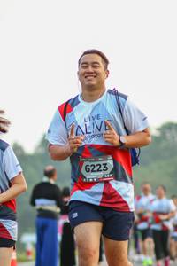 BIB: 6223
                            <button type="button" onclick="openModal(6352373)" class="btn btn-primary btn-sm float-right btn-popup" data-toggle="modal" data-target=".modal-high-quality">
                        <i class="fas fa-shopping-cart"></i> Add to Cart
                    </button>
                                            <button type="button" onclick="isThisMe(6352373, true)" class="btn btn-success btn-sm float-right btn-popup btn-isme hidden" data-toggle="tooltip" data-placement="bottom" title="นี่คือรูปของคุณใช่ไหม คลิกที่นี่เพื่อเอาเข้าอัลบั้ม">
                        <i class="fas fa-plus"></i> Add to album
                    </button>
                    <button type="button" onclick="isThisMe(6352373, false)" class="btn btn-warning btn-sm float-right btn-popup btn-isnotme hidden">
                        <i class="fas fa-ban"></i> Remove from album
                    </button>