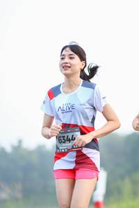 BIB: 6344
                            <button type="button" onclick="openModal(6352720)" class="btn btn-primary btn-sm float-right btn-popup" data-toggle="modal" data-target=".modal-high-quality">
                        <i class="fas fa-shopping-cart"></i> Add to Cart
                    </button>
                                            <button type="button" onclick="isThisMe(6352720, true)" class="btn btn-success btn-sm float-right btn-popup btn-isme hidden" data-toggle="tooltip" data-placement="bottom" title="นี่คือรูปของคุณใช่ไหม คลิกที่นี่เพื่อเอาเข้าอัลบั้ม">
                        <i class="fas fa-plus"></i> Add to album
                    </button>
                    <button type="button" onclick="isThisMe(6352720, false)" class="btn btn-warning btn-sm float-right btn-popup btn-isnotme hidden">
                        <i class="fas fa-ban"></i> Remove from album
                    </button>