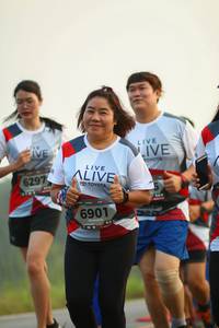 BIB: 6297, 6901
                            <button type="button" onclick="openModal(6350498)" class="btn btn-primary btn-sm float-right btn-popup" data-toggle="modal" data-target=".modal-high-quality">
                        <i class="fas fa-shopping-cart"></i> Add to Cart
                    </button>
                                            <button type="button" onclick="isThisMe(6350498, true)" class="btn btn-success btn-sm float-right btn-popup btn-isme hidden" data-toggle="tooltip" data-placement="bottom" title="นี่คือรูปของคุณใช่ไหม คลิกที่นี่เพื่อเอาเข้าอัลบั้ม">
                        <i class="fas fa-plus"></i> Add to album
                    </button>
                    <button type="button" onclick="isThisMe(6350498, false)" class="btn btn-warning btn-sm float-right btn-popup btn-isnotme hidden">
                        <i class="fas fa-ban"></i> Remove from album
                    </button>