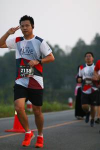 BIB: 2138
                            <button type="button" onclick="openModal(6345783)" class="btn btn-primary btn-sm float-right btn-popup" data-toggle="modal" data-target=".modal-high-quality">
                        <i class="fas fa-shopping-cart"></i> Add to Cart
                    </button>
                                            <button type="button" onclick="isThisMe(6345783, true)" class="btn btn-success btn-sm float-right btn-popup btn-isme hidden" data-toggle="tooltip" data-placement="bottom" title="นี่คือรูปของคุณใช่ไหม คลิกที่นี่เพื่อเอาเข้าอัลบั้ม">
                        <i class="fas fa-plus"></i> Add to album
                    </button>
                    <button type="button" onclick="isThisMe(6345783, false)" class="btn btn-warning btn-sm float-right btn-popup btn-isnotme hidden">
                        <i class="fas fa-ban"></i> Remove from album
                    </button>