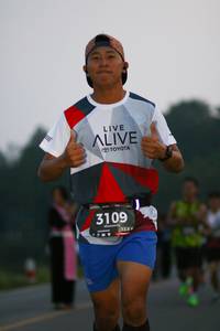 BIB: 3109, 128
                            <button type="button" onclick="openModal(6345483)" class="btn btn-primary btn-sm float-right btn-popup" data-toggle="modal" data-target=".modal-high-quality">
                        <i class="fas fa-shopping-cart"></i> Add to Cart
                    </button>
                                            <button type="button" onclick="isThisMe(6345483, true)" class="btn btn-success btn-sm float-right btn-popup btn-isme hidden" data-toggle="tooltip" data-placement="bottom" title="นี่คือรูปของคุณใช่ไหม คลิกที่นี่เพื่อเอาเข้าอัลบั้ม">
                        <i class="fas fa-plus"></i> Add to album
                    </button>
                    <button type="button" onclick="isThisMe(6345483, false)" class="btn btn-warning btn-sm float-right btn-popup btn-isnotme hidden">
                        <i class="fas fa-ban"></i> Remove from album
                    </button>