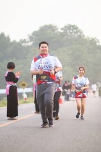 BIB: 
                            <button type="button" onclick="openModal(6353453)" class="btn btn-primary btn-sm float-right btn-popup" data-toggle="modal" data-target=".modal-high-quality">
                        <i class="fas fa-shopping-cart"></i> Add to Cart
                    </button>
                                            <button type="button" onclick="isThisMe(6353453, true)" class="btn btn-success btn-sm float-right btn-popup btn-isme hidden" data-toggle="tooltip" data-placement="bottom" title="นี่คือรูปของคุณใช่ไหม คลิกที่นี่เพื่อเอาเข้าอัลบั้ม">
                        <i class="fas fa-plus"></i> Add to album
                    </button>
                    <button type="button" onclick="isThisMe(6353453, false)" class="btn btn-warning btn-sm float-right btn-popup btn-isnotme hidden">
                        <i class="fas fa-ban"></i> Remove from album
                    </button>