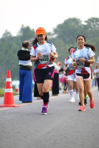 BIB: 6592, 6625
                            <button type="button" onclick="openModal(6352016)" class="btn btn-primary btn-sm float-right btn-popup" data-toggle="modal" data-target=".modal-high-quality">
                        <i class="fas fa-shopping-cart"></i> Add to Cart
                    </button>
                                            <button type="button" onclick="isThisMe(6352016, true)" class="btn btn-success btn-sm float-right btn-popup btn-isme hidden" data-toggle="tooltip" data-placement="bottom" title="นี่คือรูปของคุณใช่ไหม คลิกที่นี่เพื่อเอาเข้าอัลบั้ม">
                        <i class="fas fa-plus"></i> Add to album
                    </button>
                    <button type="button" onclick="isThisMe(6352016, false)" class="btn btn-warning btn-sm float-right btn-popup btn-isnotme hidden">
                        <i class="fas fa-ban"></i> Remove from album
                    </button>