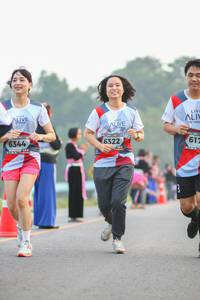 BIB: 612, 6322, 6344
                            <button type="button" onclick="openModal(6352714)" class="btn btn-primary btn-sm float-right btn-popup" data-toggle="modal" data-target=".modal-high-quality">
                        <i class="fas fa-shopping-cart"></i> Add to Cart
                    </button>
                                            <button type="button" onclick="isThisMe(6352714, true)" class="btn btn-success btn-sm float-right btn-popup btn-isme hidden" data-toggle="tooltip" data-placement="bottom" title="นี่คือรูปของคุณใช่ไหม คลิกที่นี่เพื่อเอาเข้าอัลบั้ม">
                        <i class="fas fa-plus"></i> Add to album
                    </button>
                    <button type="button" onclick="isThisMe(6352714, false)" class="btn btn-warning btn-sm float-right btn-popup btn-isnotme hidden">
                        <i class="fas fa-ban"></i> Remove from album
                    </button>