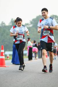 BIB: 6433, 6614
                            <button type="button" onclick="openModal(6352136)" class="btn btn-primary btn-sm float-right btn-popup" data-toggle="modal" data-target=".modal-high-quality">
                        <i class="fas fa-shopping-cart"></i> Add to Cart
                    </button>
                                            <button type="button" onclick="isThisMe(6352136, true)" class="btn btn-success btn-sm float-right btn-popup btn-isme hidden" data-toggle="tooltip" data-placement="bottom" title="นี่คือรูปของคุณใช่ไหม คลิกที่นี่เพื่อเอาเข้าอัลบั้ม">
                        <i class="fas fa-plus"></i> Add to album
                    </button>
                    <button type="button" onclick="isThisMe(6352136, false)" class="btn btn-warning btn-sm float-right btn-popup btn-isnotme hidden">
                        <i class="fas fa-ban"></i> Remove from album
                    </button>