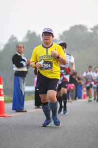 BIB: 2504, 101
                            <button type="button" onclick="openModal(6347262)" class="btn btn-primary btn-sm float-right btn-popup" data-toggle="modal" data-target=".modal-high-quality">
                        <i class="fas fa-shopping-cart"></i> Add to Cart
                    </button>
                                            <button type="button" onclick="isThisMe(6347262, true)" class="btn btn-success btn-sm float-right btn-popup btn-isme hidden" data-toggle="tooltip" data-placement="bottom" title="นี่คือรูปของคุณใช่ไหม คลิกที่นี่เพื่อเอาเข้าอัลบั้ม">
                        <i class="fas fa-plus"></i> Add to album
                    </button>
                    <button type="button" onclick="isThisMe(6347262, false)" class="btn btn-warning btn-sm float-right btn-popup btn-isnotme hidden">
                        <i class="fas fa-ban"></i> Remove from album
                    </button>