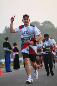 BIB: 6116, 2215
                            <button type="button" onclick="openModal(6349013)" class="btn btn-primary btn-sm float-right btn-popup" data-toggle="modal" data-target=".modal-high-quality">
                        <i class="fas fa-shopping-cart"></i> Add to Cart
                    </button>
                                            <button type="button" onclick="isThisMe(6349013, true)" class="btn btn-success btn-sm float-right btn-popup btn-isme hidden" data-toggle="tooltip" data-placement="bottom" title="นี่คือรูปของคุณใช่ไหม คลิกที่นี่เพื่อเอาเข้าอัลบั้ม">
                        <i class="fas fa-plus"></i> Add to album
                    </button>
                    <button type="button" onclick="isThisMe(6349013, false)" class="btn btn-warning btn-sm float-right btn-popup btn-isnotme hidden">
                        <i class="fas fa-ban"></i> Remove from album
                    </button>