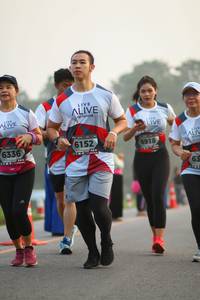 BIB: 6152, 6918, 6336
                            <button type="button" onclick="openModal(6350525)" class="btn btn-primary btn-sm float-right btn-popup" data-toggle="modal" data-target=".modal-high-quality">
                        <i class="fas fa-shopping-cart"></i> Add to Cart
                    </button>
                                            <button type="button" onclick="isThisMe(6350525, true)" class="btn btn-success btn-sm float-right btn-popup btn-isme hidden" data-toggle="tooltip" data-placement="bottom" title="นี่คือรูปของคุณใช่ไหม คลิกที่นี่เพื่อเอาเข้าอัลบั้ม">
                        <i class="fas fa-plus"></i> Add to album
                    </button>
                    <button type="button" onclick="isThisMe(6350525, false)" class="btn btn-warning btn-sm float-right btn-popup btn-isnotme hidden">
                        <i class="fas fa-ban"></i> Remove from album
                    </button>