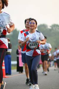 BIB: 6337
                            <button type="button" onclick="openModal(6351160)" class="btn btn-primary btn-sm float-right btn-popup" data-toggle="modal" data-target=".modal-high-quality">
                        <i class="fas fa-shopping-cart"></i> Add to Cart
                    </button>
                                            <button type="button" onclick="isThisMe(6351160, true)" class="btn btn-success btn-sm float-right btn-popup btn-isme hidden" data-toggle="tooltip" data-placement="bottom" title="นี่คือรูปของคุณใช่ไหม คลิกที่นี่เพื่อเอาเข้าอัลบั้ม">
                        <i class="fas fa-plus"></i> Add to album
                    </button>
                    <button type="button" onclick="isThisMe(6351160, false)" class="btn btn-warning btn-sm float-right btn-popup btn-isnotme hidden">
                        <i class="fas fa-ban"></i> Remove from album
                    </button>