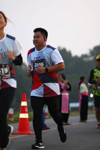 BIB: 2486
                            <button type="button" onclick="openModal(6346132)" class="btn btn-primary btn-sm float-right btn-popup" data-toggle="modal" data-target=".modal-high-quality">
                        <i class="fas fa-shopping-cart"></i> Add to Cart
                    </button>
                                            <button type="button" onclick="isThisMe(6346132, true)" class="btn btn-success btn-sm float-right btn-popup btn-isme hidden" data-toggle="tooltip" data-placement="bottom" title="นี่คือรูปของคุณใช่ไหม คลิกที่นี่เพื่อเอาเข้าอัลบั้ม">
                        <i class="fas fa-plus"></i> Add to album
                    </button>
                    <button type="button" onclick="isThisMe(6346132, false)" class="btn btn-warning btn-sm float-right btn-popup btn-isnotme hidden">
                        <i class="fas fa-ban"></i> Remove from album
                    </button>