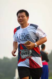 BIB: 6492
                            <button type="button" onclick="openModal(6350345)" class="btn btn-primary btn-sm float-right btn-popup" data-toggle="modal" data-target=".modal-high-quality">
                        <i class="fas fa-shopping-cart"></i> Add to Cart
                    </button>
                                            <button type="button" onclick="isThisMe(6350345, true)" class="btn btn-success btn-sm float-right btn-popup btn-isme hidden" data-toggle="tooltip" data-placement="bottom" title="นี่คือรูปของคุณใช่ไหม คลิกที่นี่เพื่อเอาเข้าอัลบั้ม">
                        <i class="fas fa-plus"></i> Add to album
                    </button>
                    <button type="button" onclick="isThisMe(6350345, false)" class="btn btn-warning btn-sm float-right btn-popup btn-isnotme hidden">
                        <i class="fas fa-ban"></i> Remove from album
                    </button>