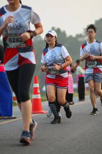 BIB: 6282, 6847, 670
                            <button type="button" onclick="openModal(6349194)" class="btn btn-primary btn-sm float-right btn-popup" data-toggle="modal" data-target=".modal-high-quality">
                        <i class="fas fa-shopping-cart"></i> Add to Cart
                    </button>
                                            <button type="button" onclick="isThisMe(6349194, true)" class="btn btn-success btn-sm float-right btn-popup btn-isme hidden" data-toggle="tooltip" data-placement="bottom" title="นี่คือรูปของคุณใช่ไหม คลิกที่นี่เพื่อเอาเข้าอัลบั้ม">
                        <i class="fas fa-plus"></i> Add to album
                    </button>
                    <button type="button" onclick="isThisMe(6349194, false)" class="btn btn-warning btn-sm float-right btn-popup btn-isnotme hidden">
                        <i class="fas fa-ban"></i> Remove from album
                    </button>