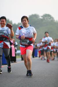 BIB: 253, 6554
                            <button type="button" onclick="openModal(6350904)" class="btn btn-primary btn-sm float-right btn-popup" data-toggle="modal" data-target=".modal-high-quality">
                        <i class="fas fa-shopping-cart"></i> Add to Cart
                    </button>
                                            <button type="button" onclick="isThisMe(6350904, true)" class="btn btn-success btn-sm float-right btn-popup btn-isme hidden" data-toggle="tooltip" data-placement="bottom" title="นี่คือรูปของคุณใช่ไหม คลิกที่นี่เพื่อเอาเข้าอัลบั้ม">
                        <i class="fas fa-plus"></i> Add to album
                    </button>
                    <button type="button" onclick="isThisMe(6350904, false)" class="btn btn-warning btn-sm float-right btn-popup btn-isnotme hidden">
                        <i class="fas fa-ban"></i> Remove from album
                    </button>