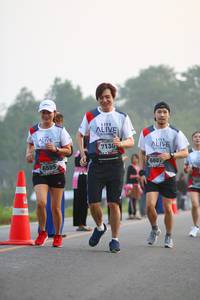 BIB: 7130, 680, 6595
                            <button type="button" onclick="openModal(6350967)" class="btn btn-primary btn-sm float-right btn-popup" data-toggle="modal" data-target=".modal-high-quality">
                        <i class="fas fa-shopping-cart"></i> Add to Cart
                    </button>
                                            <button type="button" onclick="isThisMe(6350967, true)" class="btn btn-success btn-sm float-right btn-popup btn-isme hidden" data-toggle="tooltip" data-placement="bottom" title="นี่คือรูปของคุณใช่ไหม คลิกที่นี่เพื่อเอาเข้าอัลบั้ม">
                        <i class="fas fa-plus"></i> Add to album
                    </button>
                    <button type="button" onclick="isThisMe(6350967, false)" class="btn btn-warning btn-sm float-right btn-popup btn-isnotme hidden">
                        <i class="fas fa-ban"></i> Remove from album
                    </button>