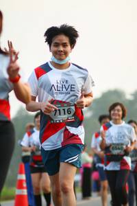 BIB: 7116, 540
                            <button type="button" onclick="openModal(6351134)" class="btn btn-primary btn-sm float-right btn-popup" data-toggle="modal" data-target=".modal-high-quality">
                        <i class="fas fa-shopping-cart"></i> Add to Cart
                    </button>
                                            <button type="button" onclick="isThisMe(6351134, true)" class="btn btn-success btn-sm float-right btn-popup btn-isme hidden" data-toggle="tooltip" data-placement="bottom" title="นี่คือรูปของคุณใช่ไหม คลิกที่นี่เพื่อเอาเข้าอัลบั้ม">
                        <i class="fas fa-plus"></i> Add to album
                    </button>
                    <button type="button" onclick="isThisMe(6351134, false)" class="btn btn-warning btn-sm float-right btn-popup btn-isnotme hidden">
                        <i class="fas fa-ban"></i> Remove from album
                    </button>