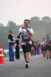 BIB: 6201
                            <button type="button" onclick="openModal(6348880)" class="btn btn-primary btn-sm float-right btn-popup" data-toggle="modal" data-target=".modal-high-quality">
                        <i class="fas fa-shopping-cart"></i> Add to Cart
                    </button>
                                            <button type="button" onclick="isThisMe(6348880, true)" class="btn btn-success btn-sm float-right btn-popup btn-isme hidden" data-toggle="tooltip" data-placement="bottom" title="นี่คือรูปของคุณใช่ไหม คลิกที่นี่เพื่อเอาเข้าอัลบั้ม">
                        <i class="fas fa-plus"></i> Add to album
                    </button>
                    <button type="button" onclick="isThisMe(6348880, false)" class="btn btn-warning btn-sm float-right btn-popup btn-isnotme hidden">
                        <i class="fas fa-ban"></i> Remove from album
                    </button>