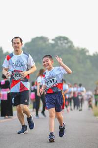 BIB: 702, 7157
                            <button type="button" onclick="openModal(6352637)" class="btn btn-primary btn-sm float-right btn-popup" data-toggle="modal" data-target=".modal-high-quality">
                        <i class="fas fa-shopping-cart"></i> Add to Cart
                    </button>
                                            <button type="button" onclick="isThisMe(6352637, true)" class="btn btn-success btn-sm float-right btn-popup btn-isme hidden" data-toggle="tooltip" data-placement="bottom" title="นี่คือรูปของคุณใช่ไหม คลิกที่นี่เพื่อเอาเข้าอัลบั้ม">
                        <i class="fas fa-plus"></i> Add to album
                    </button>
                    <button type="button" onclick="isThisMe(6352637, false)" class="btn btn-warning btn-sm float-right btn-popup btn-isnotme hidden">
                        <i class="fas fa-ban"></i> Remove from album
                    </button>