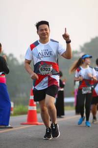 BIB: 6703, 6312
                            <button type="button" onclick="openModal(6350348)" class="btn btn-primary btn-sm float-right btn-popup" data-toggle="modal" data-target=".modal-high-quality">
                        <i class="fas fa-shopping-cart"></i> Add to Cart
                    </button>
                                            <button type="button" onclick="isThisMe(6350348, true)" class="btn btn-success btn-sm float-right btn-popup btn-isme hidden" data-toggle="tooltip" data-placement="bottom" title="นี่คือรูปของคุณใช่ไหม คลิกที่นี่เพื่อเอาเข้าอัลบั้ม">
                        <i class="fas fa-plus"></i> Add to album
                    </button>
                    <button type="button" onclick="isThisMe(6350348, false)" class="btn btn-warning btn-sm float-right btn-popup btn-isnotme hidden">
                        <i class="fas fa-ban"></i> Remove from album
                    </button>