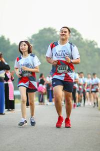 BIB: 6223, 6313
                            <button type="button" onclick="openModal(6352370)" class="btn btn-primary btn-sm float-right btn-popup" data-toggle="modal" data-target=".modal-high-quality">
                        <i class="fas fa-shopping-cart"></i> Add to Cart
                    </button>
                                            <button type="button" onclick="isThisMe(6352370, true)" class="btn btn-success btn-sm float-right btn-popup btn-isme hidden" data-toggle="tooltip" data-placement="bottom" title="นี่คือรูปของคุณใช่ไหม คลิกที่นี่เพื่อเอาเข้าอัลบั้ม">
                        <i class="fas fa-plus"></i> Add to album
                    </button>
                    <button type="button" onclick="isThisMe(6352370, false)" class="btn btn-warning btn-sm float-right btn-popup btn-isnotme hidden">
                        <i class="fas fa-ban"></i> Remove from album
                    </button>