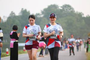 BIB: 046, 054
                            <button type="button" onclick="openModal(6353222)" class="btn btn-primary btn-sm float-right btn-popup" data-toggle="modal" data-target=".modal-high-quality">
                        <i class="fas fa-shopping-cart"></i> Add to Cart
                    </button>
                                            <button type="button" onclick="isThisMe(6353222, true)" class="btn btn-success btn-sm float-right btn-popup btn-isme hidden" data-toggle="tooltip" data-placement="bottom" title="นี่คือรูปของคุณใช่ไหม คลิกที่นี่เพื่อเอาเข้าอัลบั้ม">
                        <i class="fas fa-plus"></i> Add to album
                    </button>
                    <button type="button" onclick="isThisMe(6353222, false)" class="btn btn-warning btn-sm float-right btn-popup btn-isnotme hidden">
                        <i class="fas fa-ban"></i> Remove from album
                    </button>