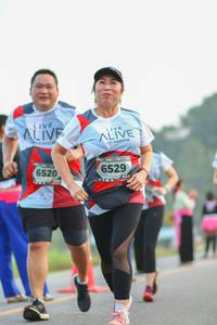 BIB: 6529, 6520
                            <button type="button" onclick="openModal(6352686)" class="btn btn-primary btn-sm float-right btn-popup" data-toggle="modal" data-target=".modal-high-quality">
                        <i class="fas fa-shopping-cart"></i> Add to Cart
                    </button>
                                            <button type="button" onclick="isThisMe(6352686, true)" class="btn btn-success btn-sm float-right btn-popup btn-isme hidden" data-toggle="tooltip" data-placement="bottom" title="นี่คือรูปของคุณใช่ไหม คลิกที่นี่เพื่อเอาเข้าอัลบั้ม">
                        <i class="fas fa-plus"></i> Add to album
                    </button>
                    <button type="button" onclick="isThisMe(6352686, false)" class="btn btn-warning btn-sm float-right btn-popup btn-isnotme hidden">
                        <i class="fas fa-ban"></i> Remove from album
                    </button>