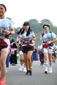 BIB: 7085
                            <button type="button" onclick="openModal(6352044)" class="btn btn-primary btn-sm float-right btn-popup" data-toggle="modal" data-target=".modal-high-quality">
                        <i class="fas fa-shopping-cart"></i> Add to Cart
                    </button>
                                            <button type="button" onclick="isThisMe(6352044, true)" class="btn btn-success btn-sm float-right btn-popup btn-isme hidden" data-toggle="tooltip" data-placement="bottom" title="นี่คือรูปของคุณใช่ไหม คลิกที่นี่เพื่อเอาเข้าอัลบั้ม">
                        <i class="fas fa-plus"></i> Add to album
                    </button>
                    <button type="button" onclick="isThisMe(6352044, false)" class="btn btn-warning btn-sm float-right btn-popup btn-isnotme hidden">
                        <i class="fas fa-ban"></i> Remove from album
                    </button>