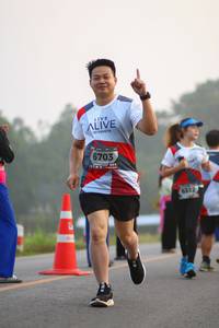 BIB: 6703, 6312
                            <button type="button" onclick="openModal(6350326)" class="btn btn-primary btn-sm float-right btn-popup" data-toggle="modal" data-target=".modal-high-quality">
                        <i class="fas fa-shopping-cart"></i> Add to Cart
                    </button>
                                            <button type="button" onclick="isThisMe(6350326, true)" class="btn btn-success btn-sm float-right btn-popup btn-isme hidden" data-toggle="tooltip" data-placement="bottom" title="นี่คือรูปของคุณใช่ไหม คลิกที่นี่เพื่อเอาเข้าอัลบั้ม">
                        <i class="fas fa-plus"></i> Add to album
                    </button>
                    <button type="button" onclick="isThisMe(6350326, false)" class="btn btn-warning btn-sm float-right btn-popup btn-isnotme hidden">
                        <i class="fas fa-ban"></i> Remove from album
                    </button>