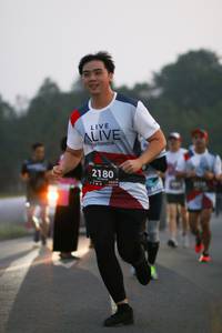 BIB: 2180
                            <button type="button" onclick="openModal(6345747)" class="btn btn-primary btn-sm float-right btn-popup" data-toggle="modal" data-target=".modal-high-quality">
                        <i class="fas fa-shopping-cart"></i> Add to Cart
                    </button>
                                            <button type="button" onclick="isThisMe(6345747, true)" class="btn btn-success btn-sm float-right btn-popup btn-isme hidden" data-toggle="tooltip" data-placement="bottom" title="นี่คือรูปของคุณใช่ไหม คลิกที่นี่เพื่อเอาเข้าอัลบั้ม">
                        <i class="fas fa-plus"></i> Add to album
                    </button>
                    <button type="button" onclick="isThisMe(6345747, false)" class="btn btn-warning btn-sm float-right btn-popup btn-isnotme hidden">
                        <i class="fas fa-ban"></i> Remove from album
                    </button>