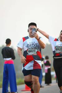 BIB: 6927, 6821
                            <button type="button" onclick="openModal(6348256)" class="btn btn-primary btn-sm float-right btn-popup" data-toggle="modal" data-target=".modal-high-quality">
                        <i class="fas fa-shopping-cart"></i> Add to Cart
                    </button>
                                            <button type="button" onclick="isThisMe(6348256, true)" class="btn btn-success btn-sm float-right btn-popup btn-isme hidden" data-toggle="tooltip" data-placement="bottom" title="นี่คือรูปของคุณใช่ไหม คลิกที่นี่เพื่อเอาเข้าอัลบั้ม">
                        <i class="fas fa-plus"></i> Add to album
                    </button>
                    <button type="button" onclick="isThisMe(6348256, false)" class="btn btn-warning btn-sm float-right btn-popup btn-isnotme hidden">
                        <i class="fas fa-ban"></i> Remove from album
                    </button>