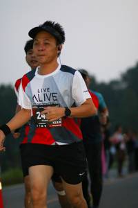 BIB: 128
                            <button type="button" onclick="openModal(6345486)" class="btn btn-primary btn-sm float-right btn-popup" data-toggle="modal" data-target=".modal-high-quality">
                        <i class="fas fa-shopping-cart"></i> Add to Cart
                    </button>
                                            <button type="button" onclick="isThisMe(6345486, true)" class="btn btn-success btn-sm float-right btn-popup btn-isme hidden" data-toggle="tooltip" data-placement="bottom" title="นี่คือรูปของคุณใช่ไหม คลิกที่นี่เพื่อเอาเข้าอัลบั้ม">
                        <i class="fas fa-plus"></i> Add to album
                    </button>
                    <button type="button" onclick="isThisMe(6345486, false)" class="btn btn-warning btn-sm float-right btn-popup btn-isnotme hidden">
                        <i class="fas fa-ban"></i> Remove from album
                    </button>