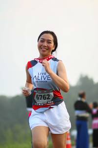 BIB: 6762
                            <button type="button" onclick="openModal(6349302)" class="btn btn-primary btn-sm float-right btn-popup" data-toggle="modal" data-target=".modal-high-quality">
                        <i class="fas fa-shopping-cart"></i> Add to Cart
                    </button>
                                            <button type="button" onclick="isThisMe(6349302, true)" class="btn btn-success btn-sm float-right btn-popup btn-isme hidden" data-toggle="tooltip" data-placement="bottom" title="นี่คือรูปของคุณใช่ไหม คลิกที่นี่เพื่อเอาเข้าอัลบั้ม">
                        <i class="fas fa-plus"></i> Add to album
                    </button>
                    <button type="button" onclick="isThisMe(6349302, false)" class="btn btn-warning btn-sm float-right btn-popup btn-isnotme hidden">
                        <i class="fas fa-ban"></i> Remove from album
                    </button>