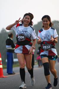 BIB: 2506, 2512, 128
                            <button type="button" onclick="openModal(6346530)" class="btn btn-primary btn-sm float-right btn-popup" data-toggle="modal" data-target=".modal-high-quality">
                        <i class="fas fa-shopping-cart"></i> Add to Cart
                    </button>
                                            <button type="button" onclick="isThisMe(6346530, true)" class="btn btn-success btn-sm float-right btn-popup btn-isme hidden" data-toggle="tooltip" data-placement="bottom" title="นี่คือรูปของคุณใช่ไหม คลิกที่นี่เพื่อเอาเข้าอัลบั้ม">
                        <i class="fas fa-plus"></i> Add to album
                    </button>
                    <button type="button" onclick="isThisMe(6346530, false)" class="btn btn-warning btn-sm float-right btn-popup btn-isnotme hidden">
                        <i class="fas fa-ban"></i> Remove from album
                    </button>