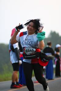 BIB: 6545
                            <button type="button" onclick="openModal(6350775)" class="btn btn-primary btn-sm float-right btn-popup" data-toggle="modal" data-target=".modal-high-quality">
                        <i class="fas fa-shopping-cart"></i> Add to Cart
                    </button>
                                            <button type="button" onclick="isThisMe(6350775, true)" class="btn btn-success btn-sm float-right btn-popup btn-isme hidden" data-toggle="tooltip" data-placement="bottom" title="นี่คือรูปของคุณใช่ไหม คลิกที่นี่เพื่อเอาเข้าอัลบั้ม">
                        <i class="fas fa-plus"></i> Add to album
                    </button>
                    <button type="button" onclick="isThisMe(6350775, false)" class="btn btn-warning btn-sm float-right btn-popup btn-isnotme hidden">
                        <i class="fas fa-ban"></i> Remove from album
                    </button>