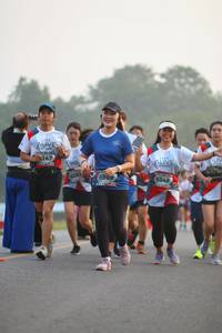 BIB: 147, 6548, 6969, 629
                            <button type="button" onclick="openModal(6350464)" class="btn btn-primary btn-sm float-right btn-popup" data-toggle="modal" data-target=".modal-high-quality">
                        <i class="fas fa-shopping-cart"></i> Add to Cart
                    </button>
                                            <button type="button" onclick="isThisMe(6350464, true)" class="btn btn-success btn-sm float-right btn-popup btn-isme hidden" data-toggle="tooltip" data-placement="bottom" title="นี่คือรูปของคุณใช่ไหม คลิกที่นี่เพื่อเอาเข้าอัลบั้ม">
                        <i class="fas fa-plus"></i> Add to album
                    </button>
                    <button type="button" onclick="isThisMe(6350464, false)" class="btn btn-warning btn-sm float-right btn-popup btn-isnotme hidden">
                        <i class="fas fa-ban"></i> Remove from album
                    </button>