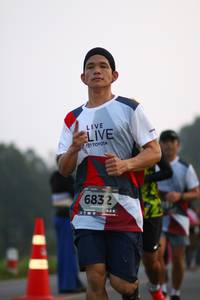 BIB: 683
                            <button type="button" onclick="openModal(6346147)" class="btn btn-primary btn-sm float-right btn-popup" data-toggle="modal" data-target=".modal-high-quality">
                        <i class="fas fa-shopping-cart"></i> Add to Cart
                    </button>
                                            <button type="button" onclick="isThisMe(6346147, true)" class="btn btn-success btn-sm float-right btn-popup btn-isme hidden" data-toggle="tooltip" data-placement="bottom" title="นี่คือรูปของคุณใช่ไหม คลิกที่นี่เพื่อเอาเข้าอัลบั้ม">
                        <i class="fas fa-plus"></i> Add to album
                    </button>
                    <button type="button" onclick="isThisMe(6346147, false)" class="btn btn-warning btn-sm float-right btn-popup btn-isnotme hidden">
                        <i class="fas fa-ban"></i> Remove from album
                    </button>