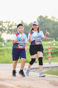 BIB: 6528, 6458
                            <button type="button" onclick="openModal(6354184)" class="btn btn-primary btn-sm float-right btn-popup" data-toggle="modal" data-target=".modal-high-quality">
                        <i class="fas fa-shopping-cart"></i> Add to Cart
                    </button>
                                            <button type="button" onclick="isThisMe(6354184, true)" class="btn btn-success btn-sm float-right btn-popup btn-isme hidden" data-toggle="tooltip" data-placement="bottom" title="นี่คือรูปของคุณใช่ไหม คลิกที่นี่เพื่อเอาเข้าอัลบั้ม">
                        <i class="fas fa-plus"></i> Add to album
                    </button>
                    <button type="button" onclick="isThisMe(6354184, false)" class="btn btn-warning btn-sm float-right btn-popup btn-isnotme hidden">
                        <i class="fas fa-ban"></i> Remove from album
                    </button>