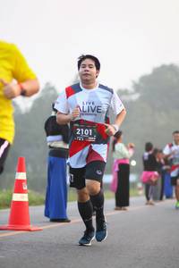 BIB: 2101
                            <button type="button" onclick="openModal(6347263)" class="btn btn-primary btn-sm float-right btn-popup" data-toggle="modal" data-target=".modal-high-quality">
                        <i class="fas fa-shopping-cart"></i> Add to Cart
                    </button>
                                            <button type="button" onclick="isThisMe(6347263, true)" class="btn btn-success btn-sm float-right btn-popup btn-isme hidden" data-toggle="tooltip" data-placement="bottom" title="นี่คือรูปของคุณใช่ไหม คลิกที่นี่เพื่อเอาเข้าอัลบั้ม">
                        <i class="fas fa-plus"></i> Add to album
                    </button>
                    <button type="button" onclick="isThisMe(6347263, false)" class="btn btn-warning btn-sm float-right btn-popup btn-isnotme hidden">
                        <i class="fas fa-ban"></i> Remove from album
                    </button>