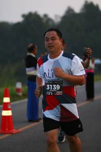 BIB: 3139, 128
                            <button type="button" onclick="openModal(6346007)" class="btn btn-primary btn-sm float-right btn-popup" data-toggle="modal" data-target=".modal-high-quality">
                        <i class="fas fa-shopping-cart"></i> Add to Cart
                    </button>
                                            <button type="button" onclick="isThisMe(6346007, true)" class="btn btn-success btn-sm float-right btn-popup btn-isme hidden" data-toggle="tooltip" data-placement="bottom" title="นี่คือรูปของคุณใช่ไหม คลิกที่นี่เพื่อเอาเข้าอัลบั้ม">
                        <i class="fas fa-plus"></i> Add to album
                    </button>
                    <button type="button" onclick="isThisMe(6346007, false)" class="btn btn-warning btn-sm float-right btn-popup btn-isnotme hidden">
                        <i class="fas fa-ban"></i> Remove from album
                    </button>