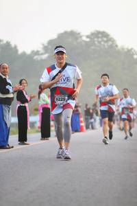 BIB: 6225
                            <button type="button" onclick="openModal(6348530)" class="btn btn-primary btn-sm float-right btn-popup" data-toggle="modal" data-target=".modal-high-quality">
                        <i class="fas fa-shopping-cart"></i> Add to Cart
                    </button>
                                            <button type="button" onclick="isThisMe(6348530, true)" class="btn btn-success btn-sm float-right btn-popup btn-isme hidden" data-toggle="tooltip" data-placement="bottom" title="นี่คือรูปของคุณใช่ไหม คลิกที่นี่เพื่อเอาเข้าอัลบั้ม">
                        <i class="fas fa-plus"></i> Add to album
                    </button>
                    <button type="button" onclick="isThisMe(6348530, false)" class="btn btn-warning btn-sm float-right btn-popup btn-isnotme hidden">
                        <i class="fas fa-ban"></i> Remove from album
                    </button>