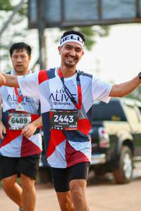 BIB: 2443, 6489, 128
                            <button type="button" onclick="openModal(6354337)" class="btn btn-primary btn-sm float-right btn-popup" data-toggle="modal" data-target=".modal-high-quality">
                        <i class="fas fa-shopping-cart"></i> Add to Cart
                    </button>
                                            <button type="button" onclick="isThisMe(6354337, true)" class="btn btn-success btn-sm float-right btn-popup btn-isme hidden" data-toggle="tooltip" data-placement="bottom" title="นี่คือรูปของคุณใช่ไหม คลิกที่นี่เพื่อเอาเข้าอัลบั้ม">
                        <i class="fas fa-plus"></i> Add to album
                    </button>
                    <button type="button" onclick="isThisMe(6354337, false)" class="btn btn-warning btn-sm float-right btn-popup btn-isnotme hidden">
                        <i class="fas fa-ban"></i> Remove from album
                    </button>