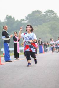 BIB: 6499
                            <button type="button" onclick="openModal(6352779)" class="btn btn-primary btn-sm float-right btn-popup" data-toggle="modal" data-target=".modal-high-quality">
                        <i class="fas fa-shopping-cart"></i> Add to Cart
                    </button>
                                            <button type="button" onclick="isThisMe(6352779, true)" class="btn btn-success btn-sm float-right btn-popup btn-isme hidden" data-toggle="tooltip" data-placement="bottom" title="นี่คือรูปของคุณใช่ไหม คลิกที่นี่เพื่อเอาเข้าอัลบั้ม">
                        <i class="fas fa-plus"></i> Add to album
                    </button>
                    <button type="button" onclick="isThisMe(6352779, false)" class="btn btn-warning btn-sm float-right btn-popup btn-isnotme hidden">
                        <i class="fas fa-ban"></i> Remove from album
                    </button>