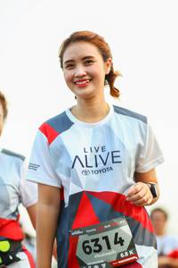 BIB: 2019, 6314
                            <button type="button" onclick="openModal(6352461)" class="btn btn-primary btn-sm float-right btn-popup" data-toggle="modal" data-target=".modal-high-quality">
                        <i class="fas fa-shopping-cart"></i> Add to Cart
                    </button>
                                            <button type="button" onclick="isThisMe(6352461, true)" class="btn btn-success btn-sm float-right btn-popup btn-isme hidden" data-toggle="tooltip" data-placement="bottom" title="นี่คือรูปของคุณใช่ไหม คลิกที่นี่เพื่อเอาเข้าอัลบั้ม">
                        <i class="fas fa-plus"></i> Add to album
                    </button>
                    <button type="button" onclick="isThisMe(6352461, false)" class="btn btn-warning btn-sm float-right btn-popup btn-isnotme hidden">
                        <i class="fas fa-ban"></i> Remove from album
                    </button>