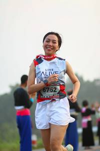 BIB: 6762
                            <button type="button" onclick="openModal(6349291)" class="btn btn-primary btn-sm float-right btn-popup" data-toggle="modal" data-target=".modal-high-quality">
                        <i class="fas fa-shopping-cart"></i> Add to Cart
                    </button>
                                            <button type="button" onclick="isThisMe(6349291, true)" class="btn btn-success btn-sm float-right btn-popup btn-isme hidden" data-toggle="tooltip" data-placement="bottom" title="นี่คือรูปของคุณใช่ไหม คลิกที่นี่เพื่อเอาเข้าอัลบั้ม">
                        <i class="fas fa-plus"></i> Add to album
                    </button>
                    <button type="button" onclick="isThisMe(6349291, false)" class="btn btn-warning btn-sm float-right btn-popup btn-isnotme hidden">
                        <i class="fas fa-ban"></i> Remove from album
                    </button>