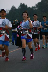 BIB: 2403, 3149, 2209, 2111
                            <button type="button" onclick="openModal(6345567)" class="btn btn-primary btn-sm float-right btn-popup" data-toggle="modal" data-target=".modal-high-quality">
                        <i class="fas fa-shopping-cart"></i> Add to Cart
                    </button>
                                            <button type="button" onclick="isThisMe(6345567, true)" class="btn btn-success btn-sm float-right btn-popup btn-isme hidden" data-toggle="tooltip" data-placement="bottom" title="นี่คือรูปของคุณใช่ไหม คลิกที่นี่เพื่อเอาเข้าอัลบั้ม">
                        <i class="fas fa-plus"></i> Add to album
                    </button>
                    <button type="button" onclick="isThisMe(6345567, false)" class="btn btn-warning btn-sm float-right btn-popup btn-isnotme hidden">
                        <i class="fas fa-ban"></i> Remove from album
                    </button>