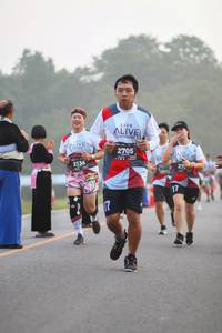 BIB: 2705, 2136
                            <button type="button" onclick="openModal(6347674)" class="btn btn-primary btn-sm float-right btn-popup" data-toggle="modal" data-target=".modal-high-quality">
                        <i class="fas fa-shopping-cart"></i> Add to Cart
                    </button>
                                            <button type="button" onclick="isThisMe(6347674, true)" class="btn btn-success btn-sm float-right btn-popup btn-isme hidden" data-toggle="tooltip" data-placement="bottom" title="นี่คือรูปของคุณใช่ไหม คลิกที่นี่เพื่อเอาเข้าอัลบั้ม">
                        <i class="fas fa-plus"></i> Add to album
                    </button>
                    <button type="button" onclick="isThisMe(6347674, false)" class="btn btn-warning btn-sm float-right btn-popup btn-isnotme hidden">
                        <i class="fas fa-ban"></i> Remove from album
                    </button>